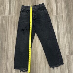 AGOLDE cropped black ankle jean with distressing